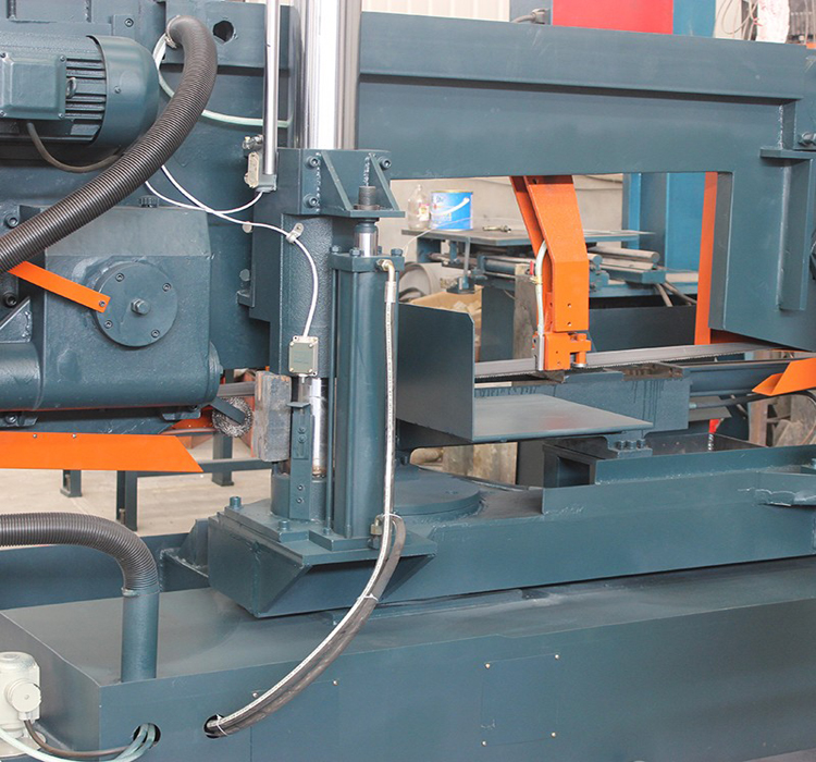 High-Speed-Manual-Control-Double-Cylinder-Band-Saw-Machine (6).jpg